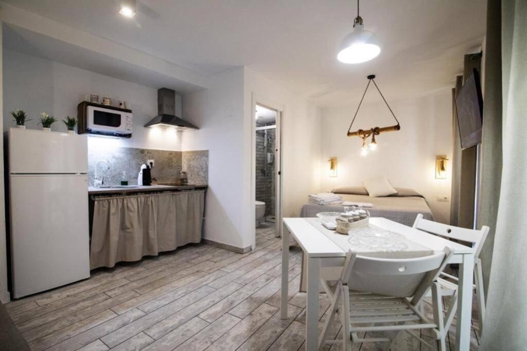Апартаменты Vivienda Turistica Lagarto De Хаэн Экстерьер фото